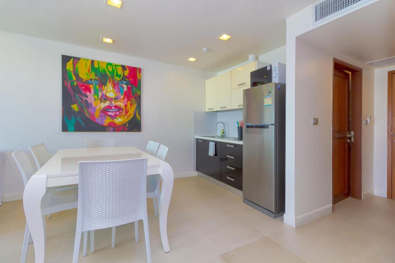 Premium Two-Bedroom Karon Butterfly Suite With Panoramic Sea Views" Buitenkant foto